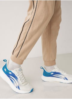 اشتري Men's Printed Sports Shoes With Lace Up Closure في الامارات