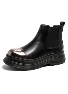 Buy Retro Chelsea boots in UAE