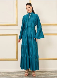 اشتري Satin Pleated Tie Up Neck Tiered Maxi Dress في السعودية