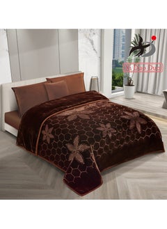 Buy Winter blanket, plain engraved, 4 kg, with a super soft texture, size 160 x 220 cm - dark brown in Saudi Arabia