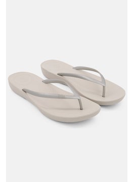 اشتري Women Slip On Iqushion Ergonomic Flip Flops, Silver في الامارات