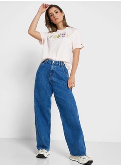 اشتري High Waist Jeans في السعودية