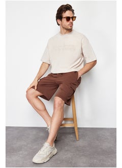 Buy Brown Oversize/Wide-Fit Concealed Cord Elastic Waist Cargo Pocket Tag Shorts TMNSS24SR00018 in Egypt