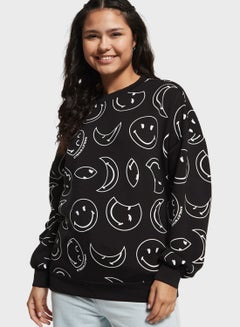 Buy Round Neck Printed Sweatshirt in Saudi Arabia
