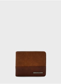 Buy Essential Wallets in UAE