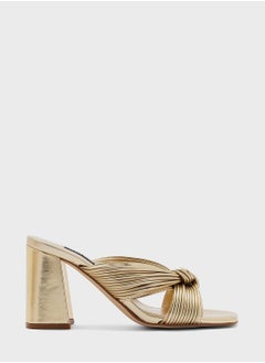 اشتري Cross Strap High Heel Sandals في الامارات