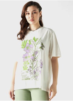 Buy Oversized Graphic T-Shirt in UAE