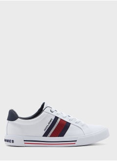 Buy Casual Low-Top Sneakers in UAE