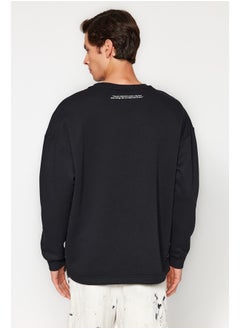 اشتري Sweatshirt - Black - Oversize في مصر