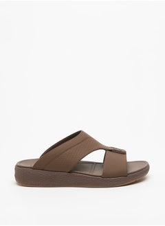 اشتري Men's Textured Slip-On Arabic Sandals في الامارات