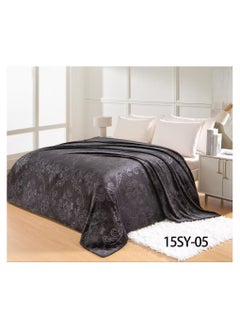 اشتري Soft touch summer bed blanket, 1.5 kg, king size, 240x220 cm في السعودية