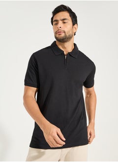 اشتري Pique Knit Textured Collar Regular Fit Zip Polo في السعودية