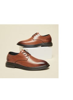 Buy Men's Business Formal Casual Leather Shoes  Brown in UAE