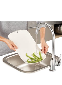 اشتري Multifunctional Plastic Board with Strainer 2 in 1 Eco-Friendly Plastic Chopping Board with Strainer Holes for Straining and Draining Fruits and Vegetables (White) في مصر