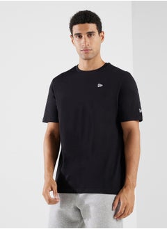 Buy New Era Essential T-shirt in UAE