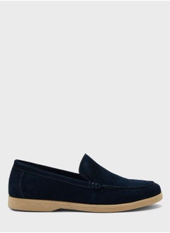 Buy Casual Slip Ons in Saudi Arabia