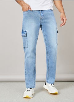 اشتري Relaxed Fit Light Wash Cargo Jeans في السعودية