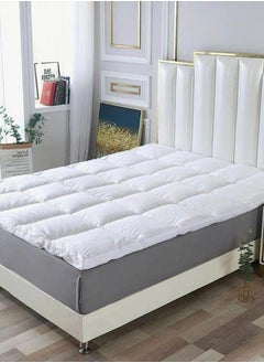 اشتري Single Size  Mattress Topper 90*200+8cm, Super Soft White Protector Pad, Vacuum packed. في الامارات