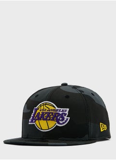 Buy 9Fifty Los Angeles Lakers Team Camo Cap in UAE