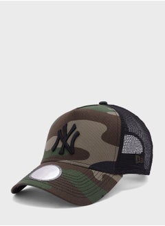 Buy New York Yankees Trucker Cap in UAE