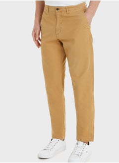 اشتري Essential Chinos في السعودية