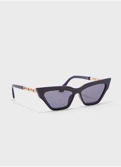 اشتري Chain Arm Cat Eye Sunglasses في الامارات