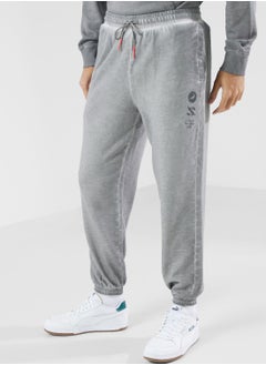 Buy Staple Washed Sweatpants in Saudi Arabia