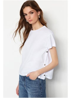 Buy Ecru 100% Cotton Basic Crew Neck Knitted T-Shirt with Snap Fastener Detail TWOSS20TS0745 in Egypt