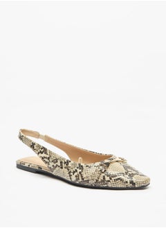 اشتري Women's All-Over Animal Print Slingback Slip-On Flat Sandals في الامارات