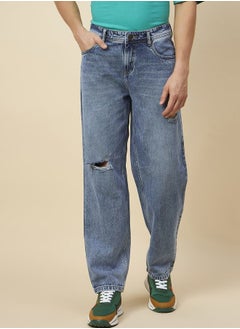 اشتري Mid Wash Light Distress Straight Fit Jeans في السعودية