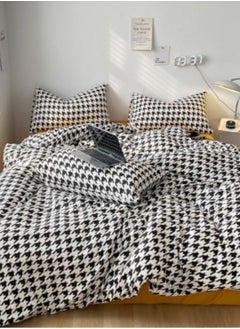 اشتري 6-Piece Yellow Color And Checkered Design Without Filler Duvet Cover Set Includs 1xDuvet Cover 200x300 cm, 1xBedsheet Cover 230x250 cm, 4xPillow Cover Pillow Cover 50x75cm في الامارات