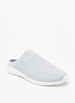 اشتري Men's Textured Slip-On Sports Shoes في الامارات