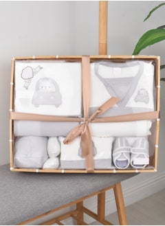 Buy 8-Piece Baby Gift Set in Saudi Arabia