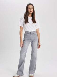 Buy Woman Flare Fit Jeans in UAE