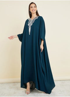 اشتري Embroidered Detail V Neck Kaftan في السعودية