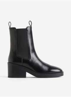 Buy Heeled Chelsea Boots in Saudi Arabia