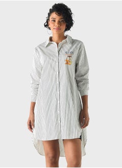 اشتري Garfiled Print High Low Shirt Dress في الامارات