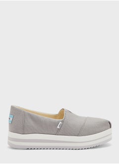 Buy Travel Lite Flats Slip Ons in UAE