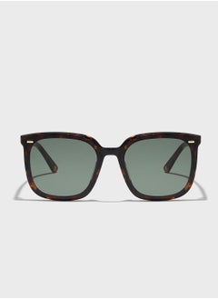 اشتري Athena Oversized Sunglasses في الامارات