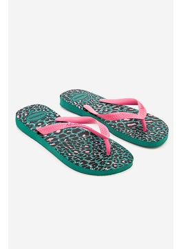 اشتري Women Style 2 Animals Print Flip Flops, Green Leaf في الامارات