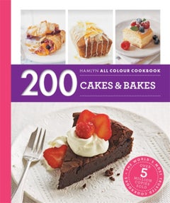 اشتري 200 Cakes and Bakes غلاف ورقي عادي في الامارات