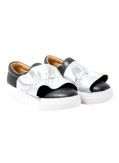 Buy Slip On Sneakers Black/Silver in UAE