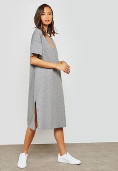 Buy Relaxed T-Shirt Midi Dress Grey in UAE