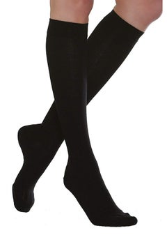 Buy Knee High Closed Toe Compression Socks Black in UAE