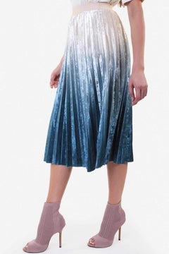 Buy Ombré Velvet Skirt Blue/White in UAE