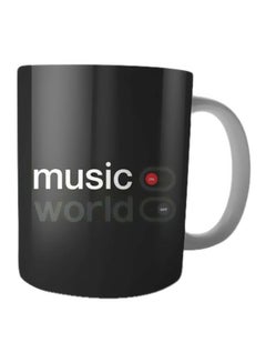 اشتري مج بطبعة عبارة "Music World" أسود / أبيض / أحمر في مصر