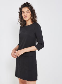 اشتري Patch Pocket Shift Dress أسود في السعودية