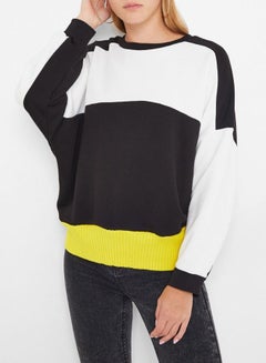 Buy Contrast Paneled Sweatshirt Black/White in Saudi Arabia