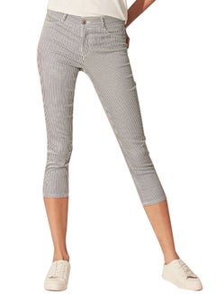 اشتري Mid-Rise Capris Blue/White في السعودية