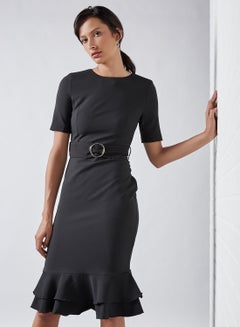 Buy Solid Pattern Ruffled Hem Midi Dress Black in Saudi Arabia